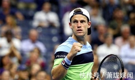 共同撑起了 共同撑起了